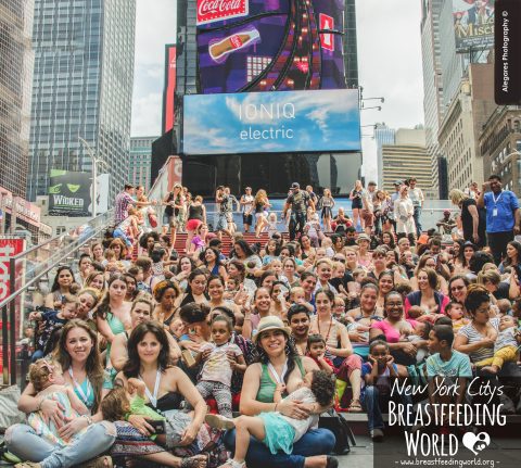 300 breastfeeding supporters took over Times Square